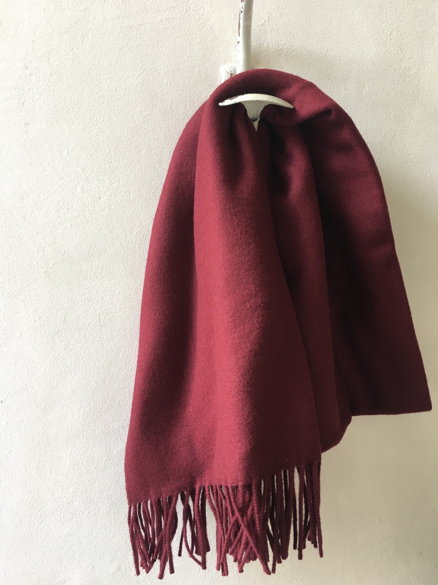 echarpe-franges-rectangle-rouge-laine-ecp804